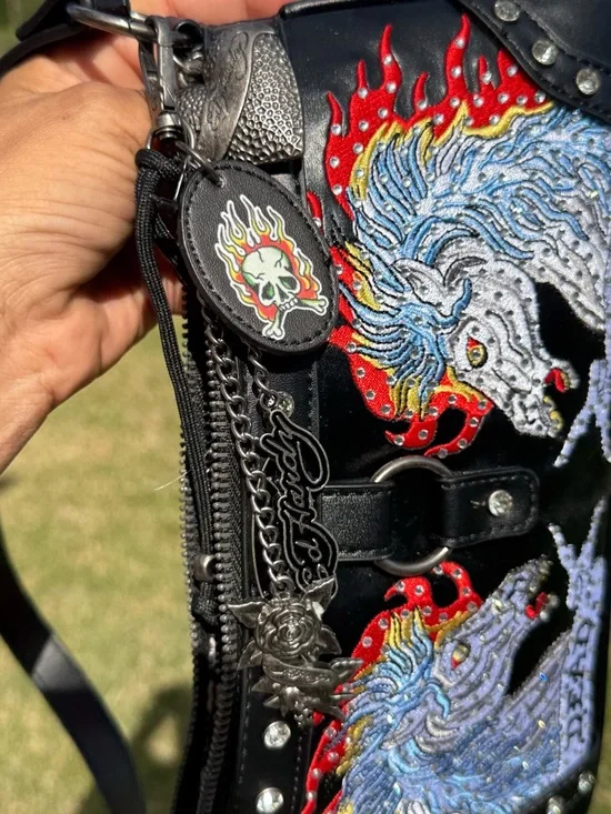 NWT Ed Hardy Black Shoulder Bag with Twin Unicorn Embroidery - Picture 9 of 10